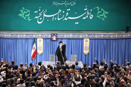 توصیه تازه رهبر انقلاب بر لزوم فرزندآوری توصیه تازه رهبر انقلاب بر لزوم فرزندآوری