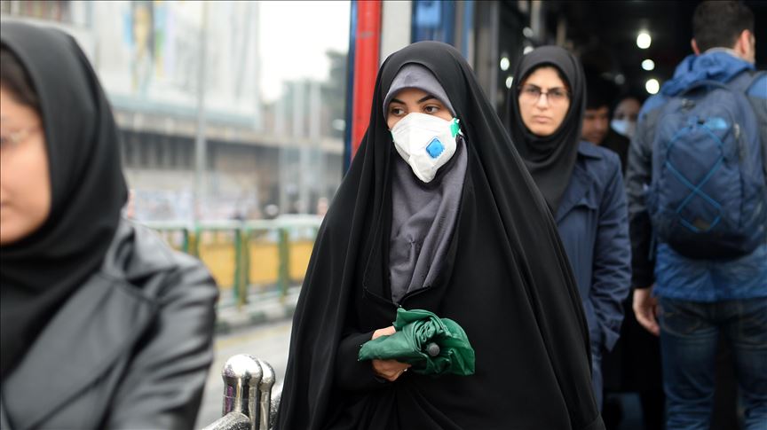 با افرادی که ماسک ندارند برخورد ارشادی می شود با افرادی که ماسک ندارند برخورد ارشادی می شود