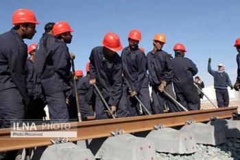 گلایه کارگران خطوط ابنیه فنی راه‌آهن آذربایجان از تاخیر در پرداخت حقوق