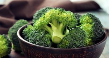 مصرف زیاد سبزیجات چلیپایی  برای سلامت عروق خون مفید هستند