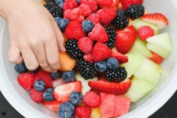 آیا با خوردن میوه به جای شام لاغر می‌شویم؟
